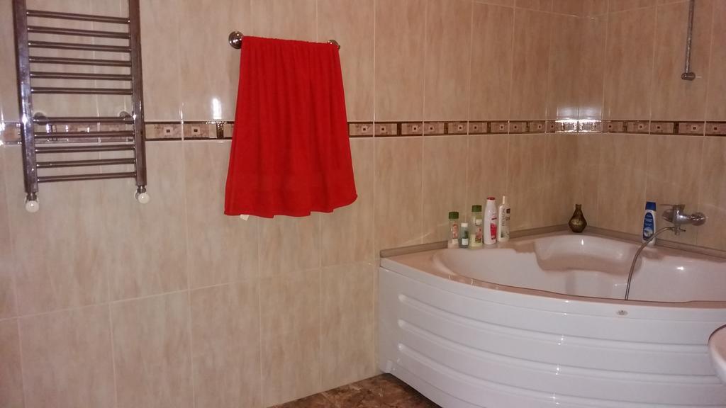 Guest House Kartvelishvili Batoumi Extérieur photo