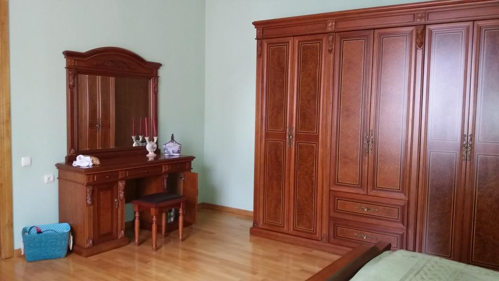 Guest House Kartvelishvili Batoumi Extérieur photo