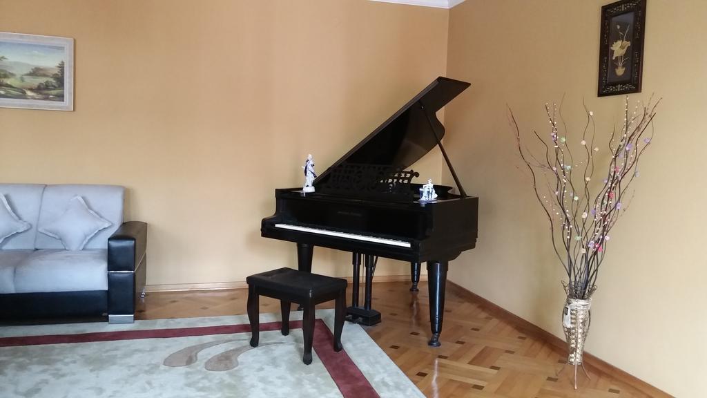 Guest House Kartvelishvili Batoumi Extérieur photo