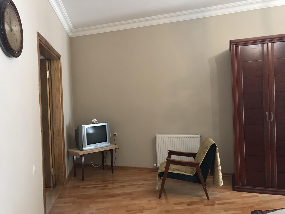 Guest House Kartvelishvili Batoumi Extérieur photo