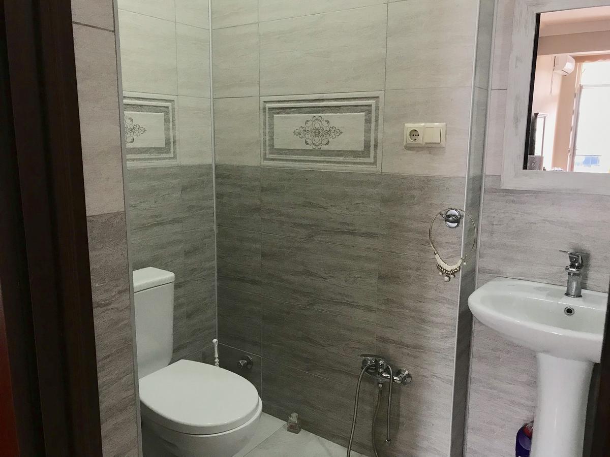 Guest House Kartvelishvili Batoumi Extérieur photo
